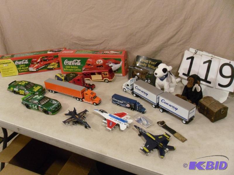 lot 119 image: Lot of Collectible Diecasts. Trucks, Race Car...