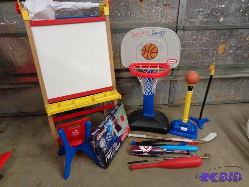 lot 142 image: Easel with Chair, Basketball Hoop, T Ball Sta...