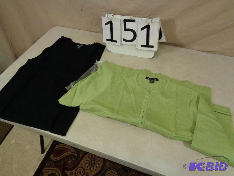 lot 151 image: New Womens&nbspRiversend&nbspZip up Sweater...