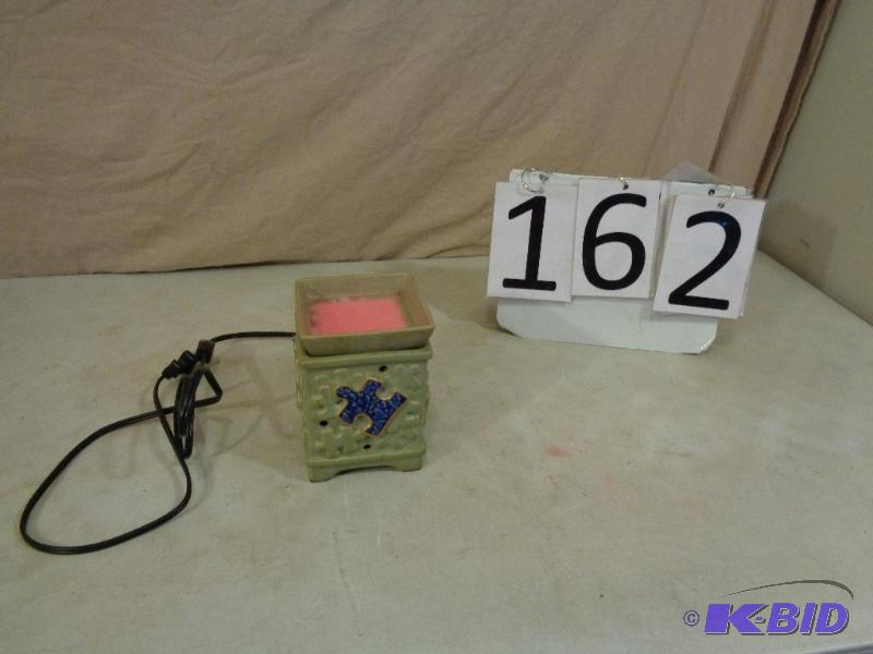 lot 162 image: Autistic Awareness Scentsy&nbspWarmer. Expen...