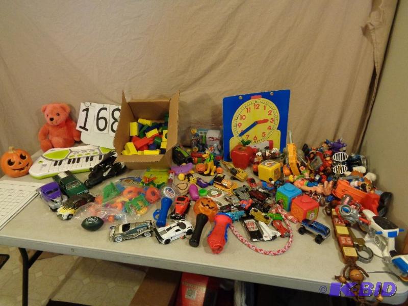 lot 168 image: Hotwheels, PSP Games, Blocks, Cars, Trucks, A...