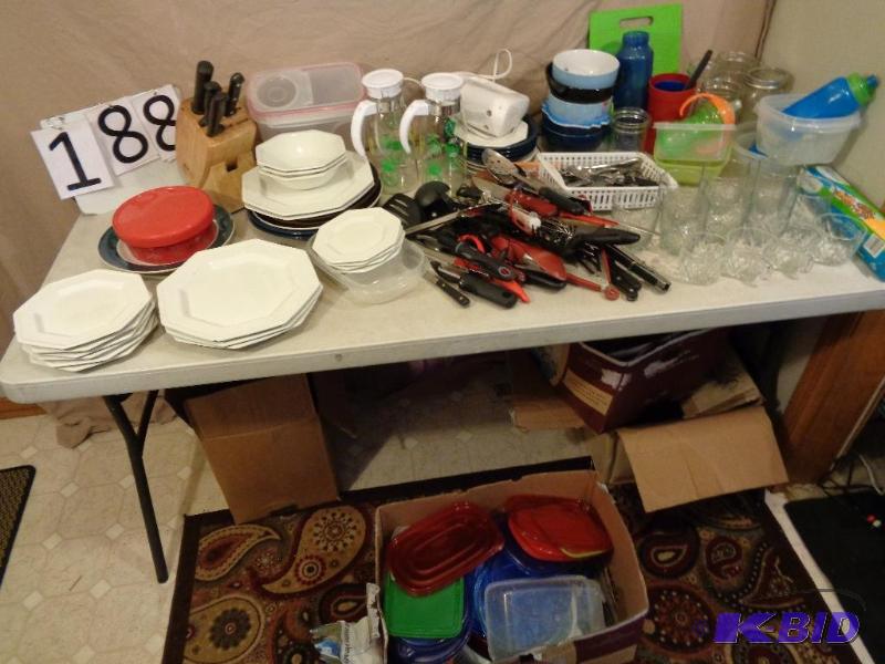 lot 188 image: Lot of Assorted Kitchen Items. Glasses, Utens...