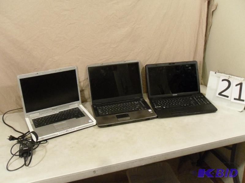 lot 21 image: Lot of 3 Laptops for Repair. Dell Inspiron&nb...