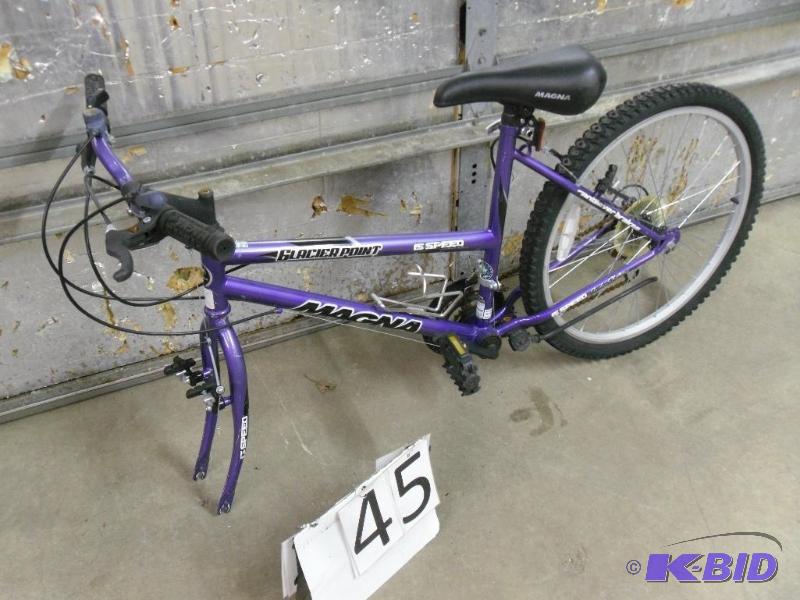 lot 45 image: Glacier Point Womens Magna 15 Speed 24" ...