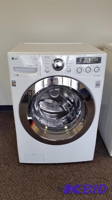LG Electronics 4.0 cu. ft. High Efficiency Front Load Washer wsteam Scratch N Dent.