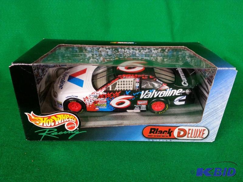 lot 115 image: Hot Wheels Mark Martin #6 Valvoline NASCAR 1...