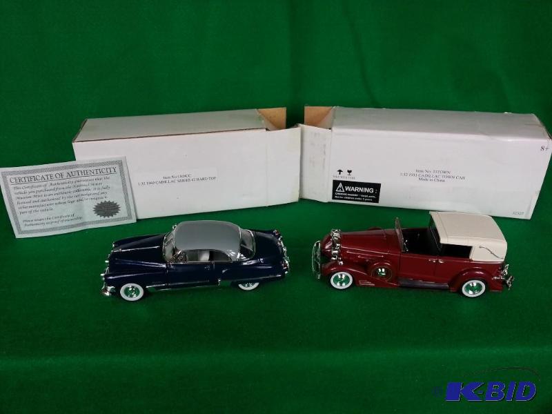 lot 147 image: Lot of (2) National Motor Museum Mint 132 Sc...
