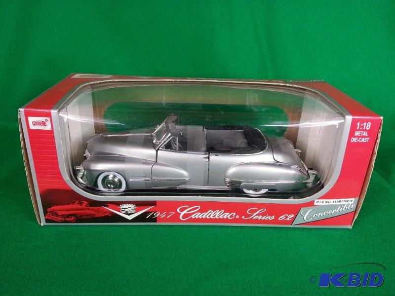 lot 4 image: Anson 1947 Cadillac Series 62 Convertible 118 Scale