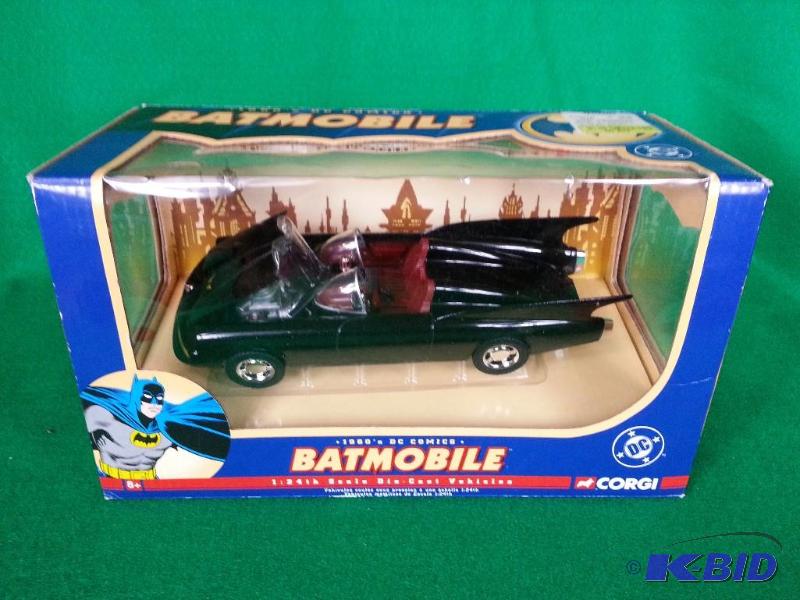 lot 46 image: Corgi 1960s DC Comics Batmobile 124 Scale