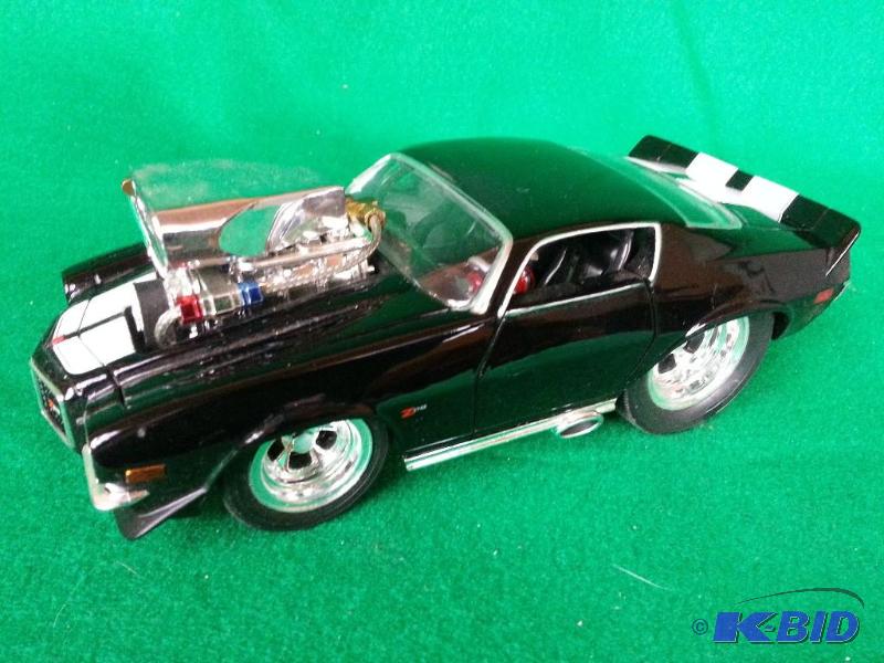 lot 69 image: Funline 1969 Chevrolet Chevy Camaro z28 124 Scale