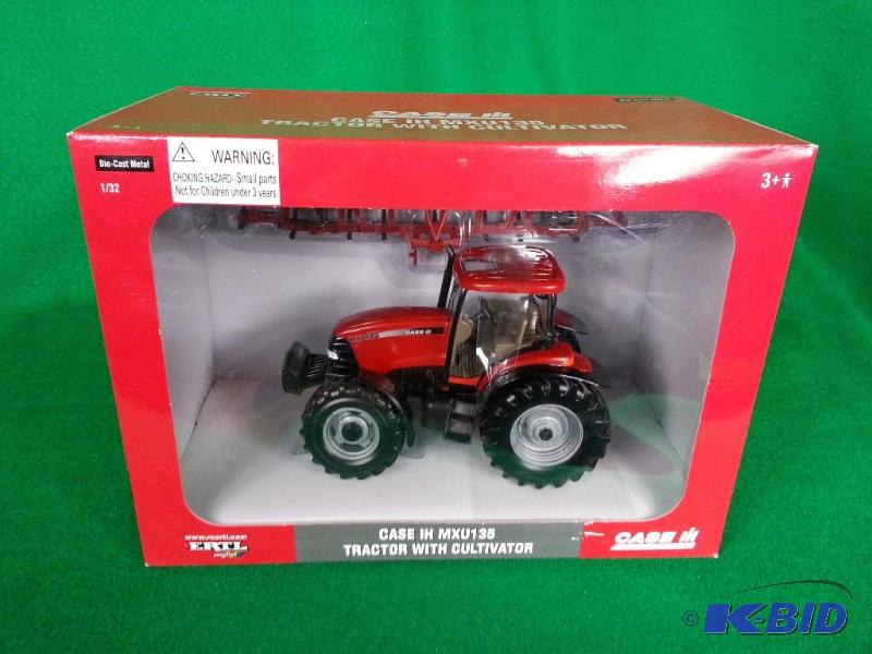 lot 7 image: Ertl Case McCormick IH MXU135 Tractor w Cultivator 132 Scale