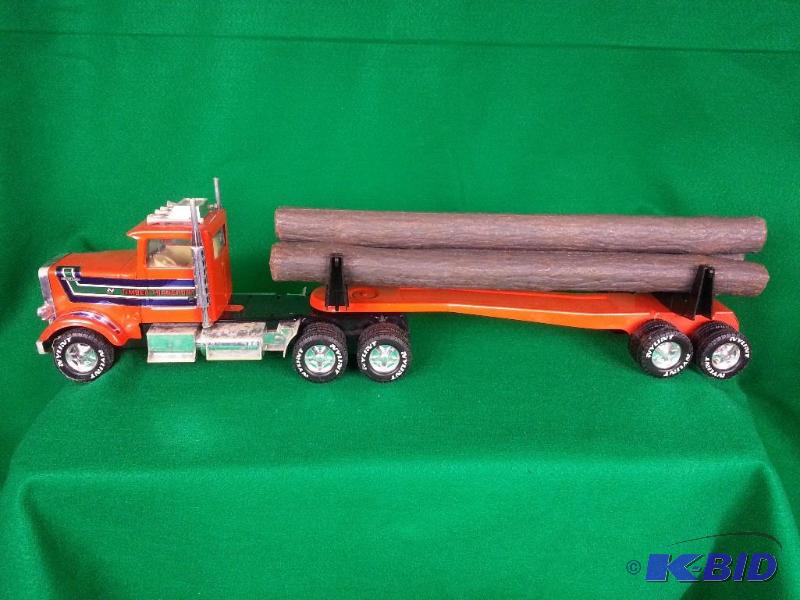 lot 26 image: 25" Nylint Timber Transport Semi w Trai...