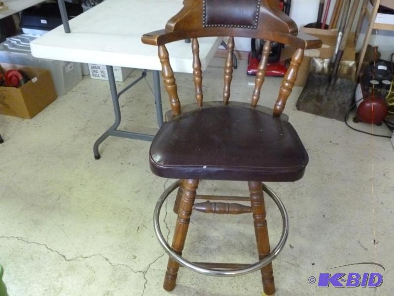 Very Comfy Bar Stool