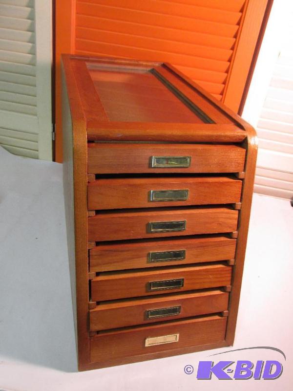 Gorgeous Large OAK Jewelry Box