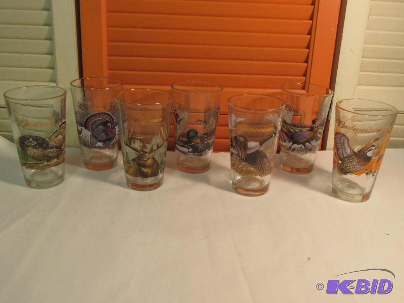 Official Budweiser Wildlife Glasses