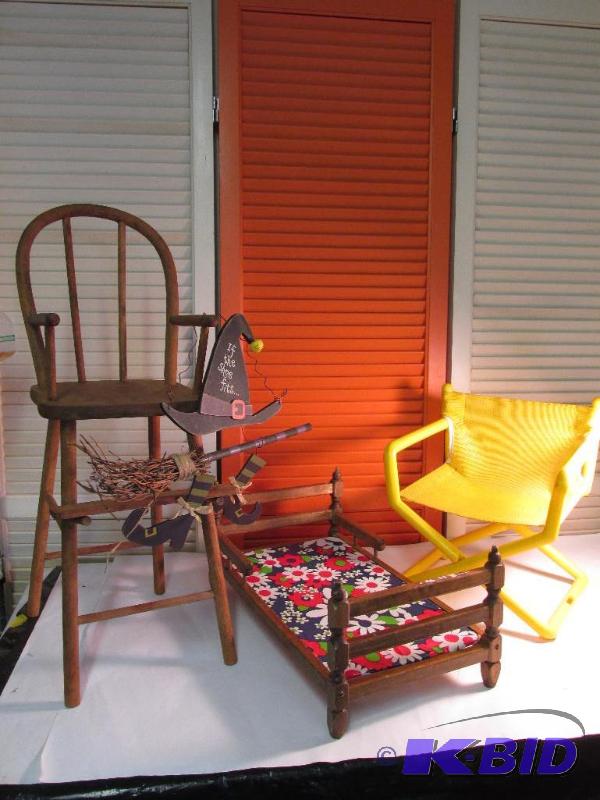 Nice Grouping of Vintage Doll Furniture