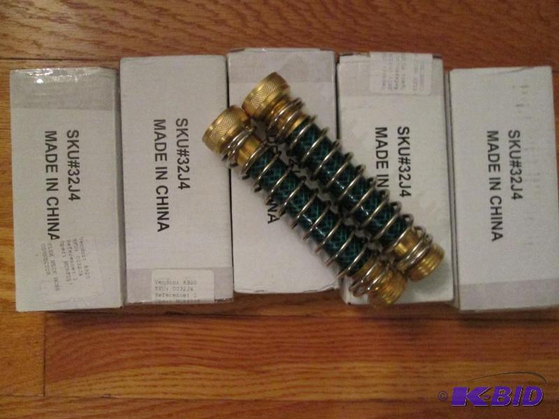 lot 101 image: Lot of 10 flexible neck hose connectors, prev...