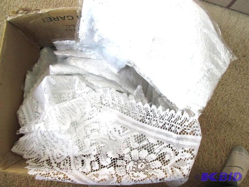 lot 125 image: Lot of approx. 75 three packs of crocheted dr...