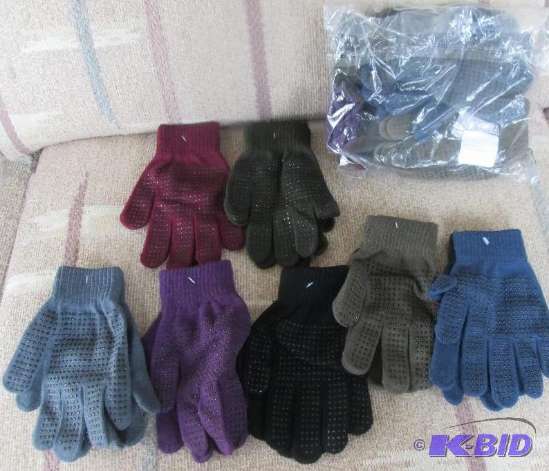 lot 35 image: 2 sets of Womens Gloves with Grip on palms 7 ...