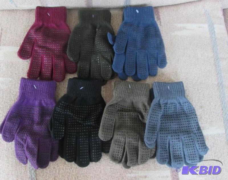 lot 36 image: Womens Gloves with Grip on palms 7 pairs...