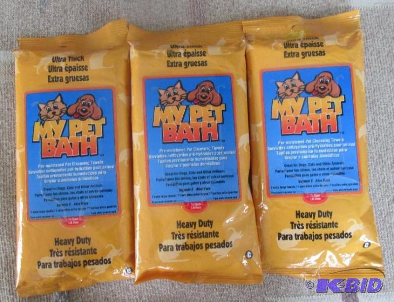 lot 45 image: 3 Ultra Thick, My pet bath, pre-moistened pet...