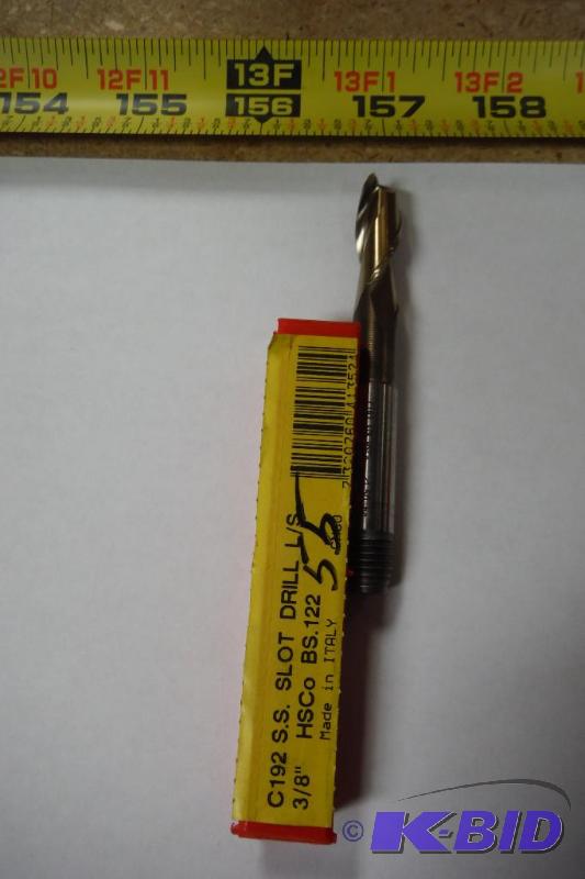 Dormer C192 Cobalt Steel Square Nose End Mills, Inch, Stub Length, Threaded Shank, Gold Oxide Finish, 30 Degree Helix,