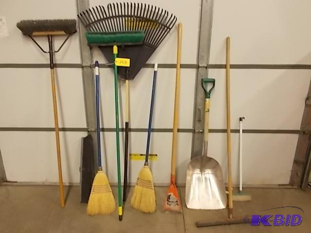 (10) Asstd Tools...