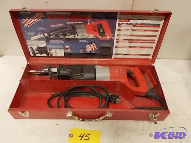 Milwaukee Heavy Duty Super Sawzall, Works...
