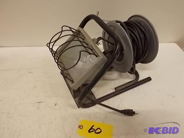 Work Light with Cord Reel, Works...