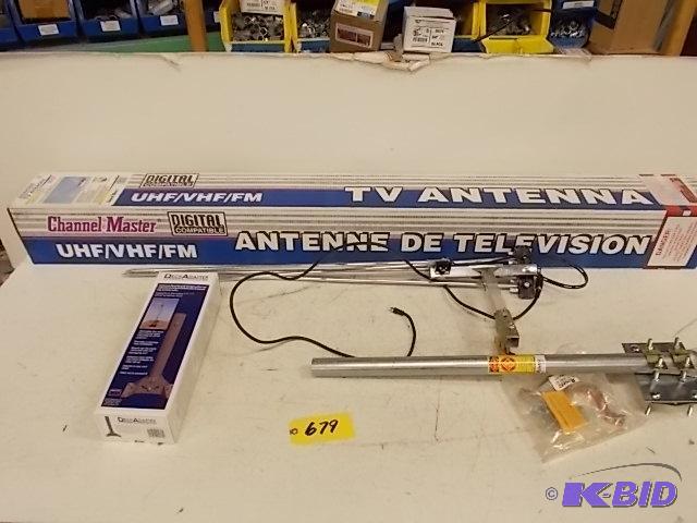 (2) TV Antennas, &amp (2) Mounting Kits...