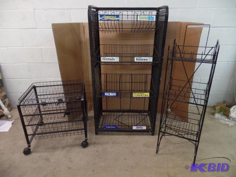 lot 39 image: 3 Metal Racks