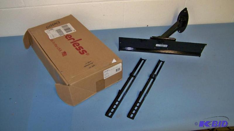 lot 13 image: Peerless Universal Ultra-Slim Articulating Flat Panel Television Wall Mount