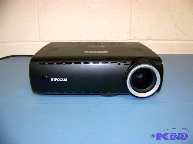 lot 18 image: InFocus, IN35, DLP Projector