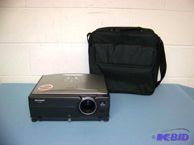 lot 20 image: Sharp, XG-C435X-L, LCD Projector