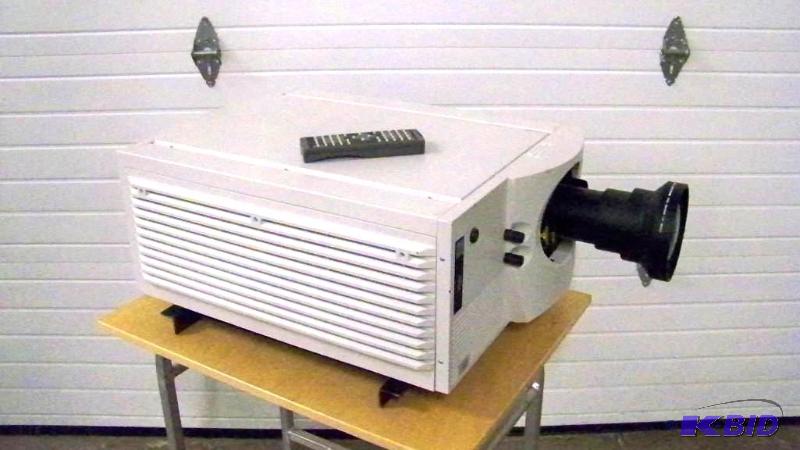 lot 22 image: Christie Digital Systems, Vista S3, DLP Computer and Video Projector