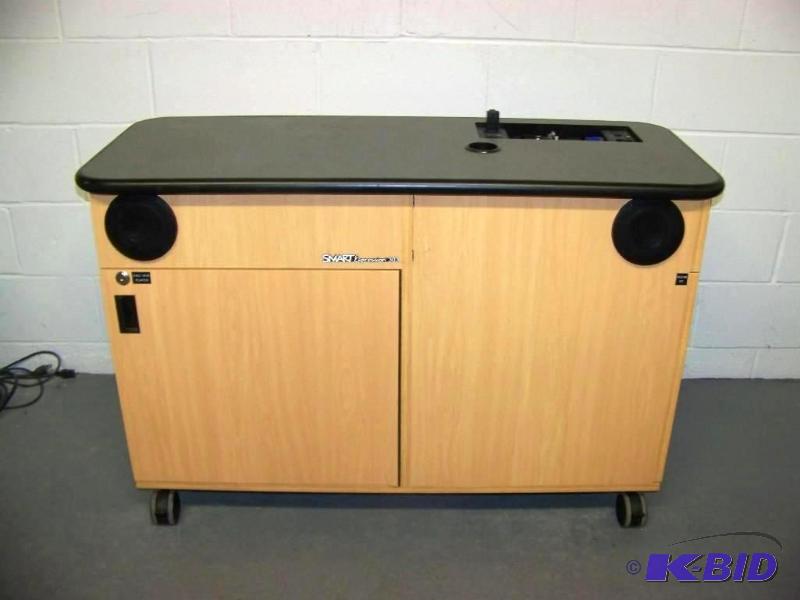 lot 33 image: SmartExpression 303, Multi-Media ConsoleDesk