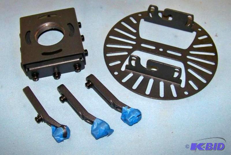 lot 88 image: Universal Ceiling Mount for LCD & DLP ComputerVideo and Multimedia Projection Systems