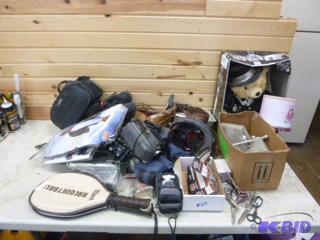 lot 106 image: Lot of Miscellaneous Items...