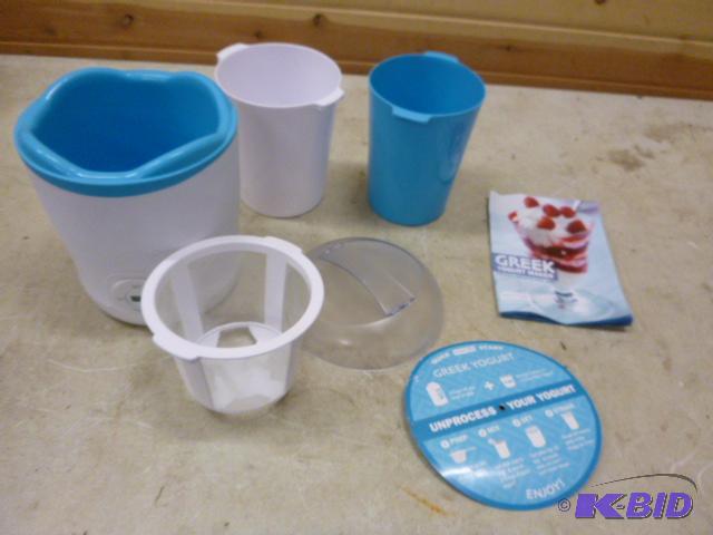 lot 15 image: Storebound Greek Yogurt Maker...