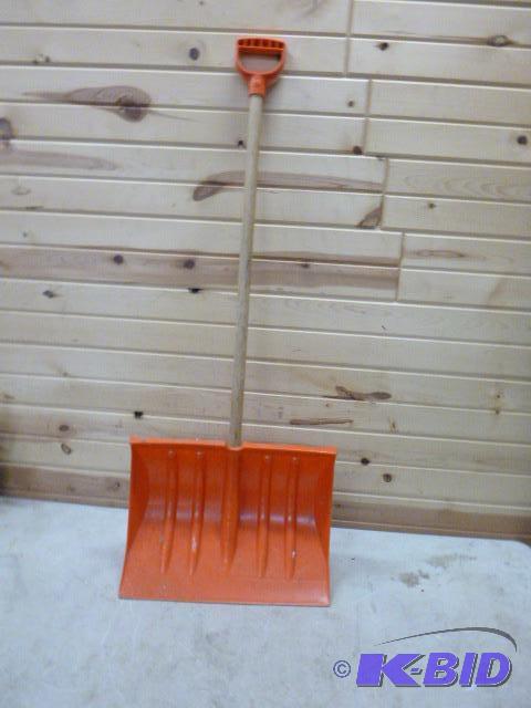 lot 170 image: Snow Shovel...