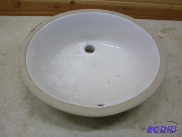 lot 18 image: Vanity Sink...