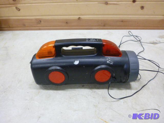 lot 207 image: Emergency 12 Volt Light...
