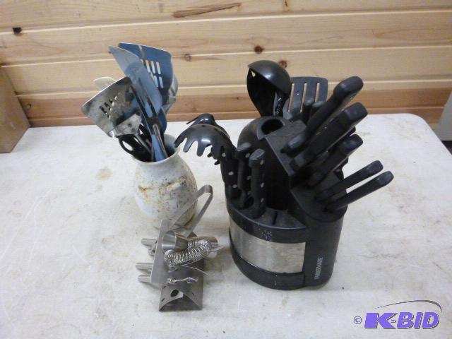 lot 237 image: Miscellaneous Kitchen Items...