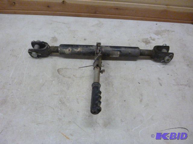 lot 31 image: Turn Buckle...