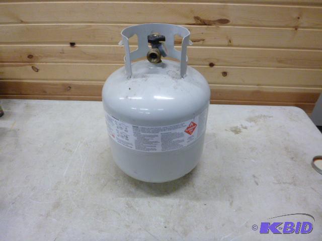 lot 45 image: 20 Lb. Tank with OPD Valve...