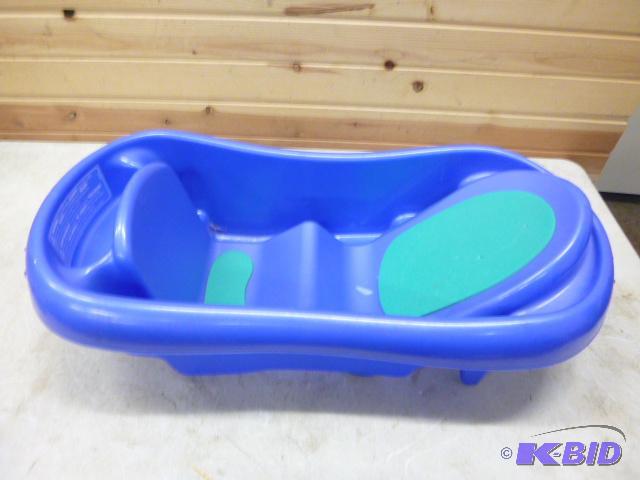 lot 54 image: Infant Bath Tub...