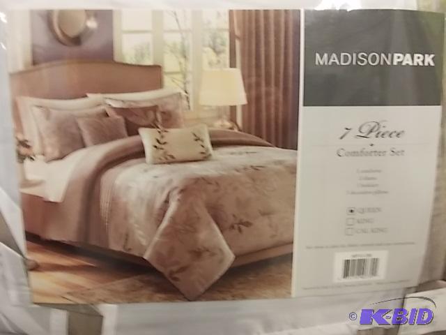 Madison Park 7pc. Queen Comforter Set Comfor...
