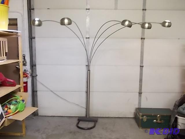 5-Bulb Floor Lamp&nbsp...
