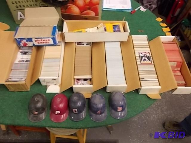 Large Collection of Sports Cards Mostly Base...
