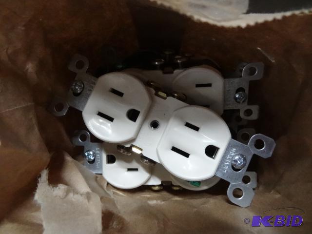 New lot est 15  20 Leviton brand single gang ...